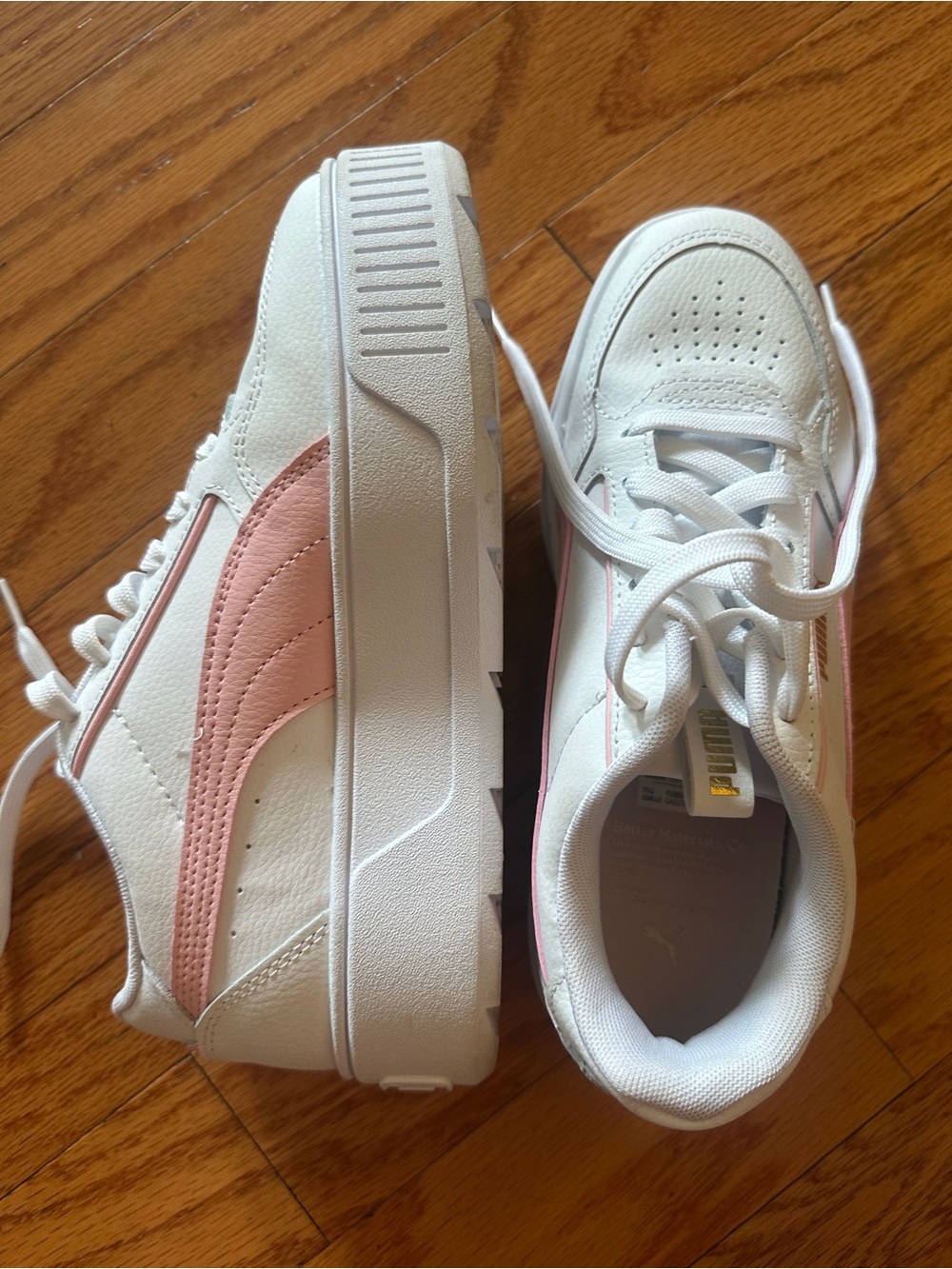 Puma Karmen Rebelle Platform
Sneakers Women's size 7